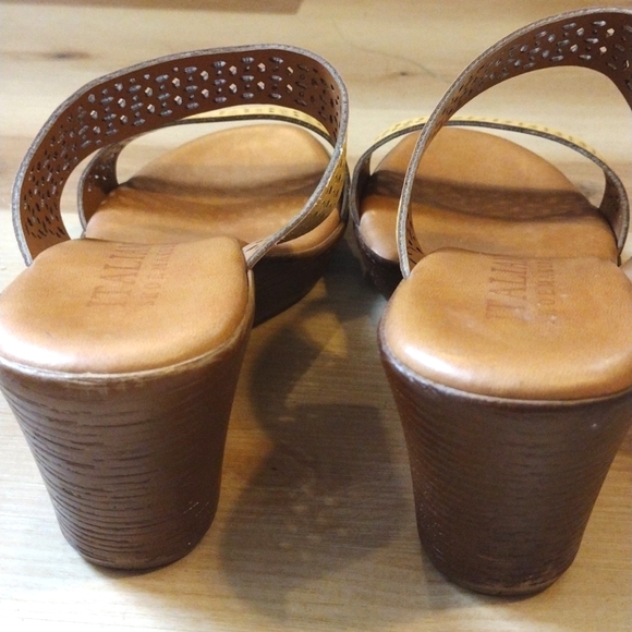 Italian shoemakers laser cut wedge - Picture 5 of 8